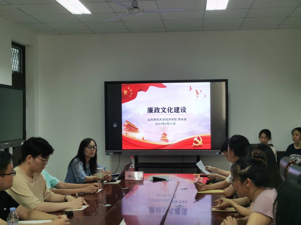 294369e3d221982604af6d814823409